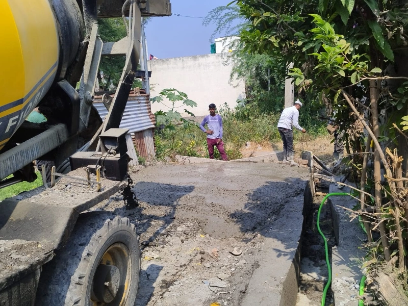 सात सिमेंट काँक्रीट रस्त्यांचे बांधकाम